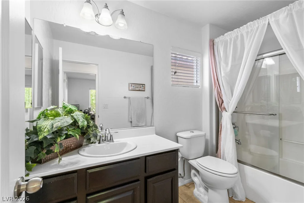 10569 Hartford Hills, Las Vegas, NV 89166