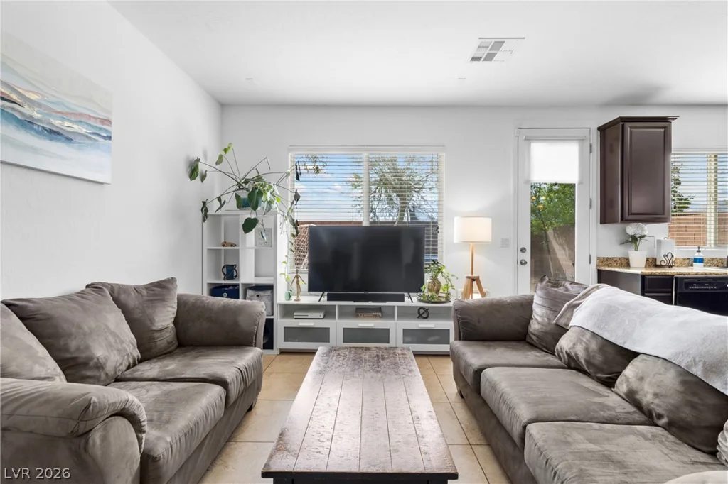 10569 Hartford Hills, Las Vegas, NV 89166
