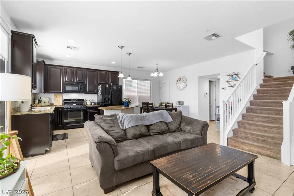 10569 Hartford Hills, Las Vegas, NV 89166