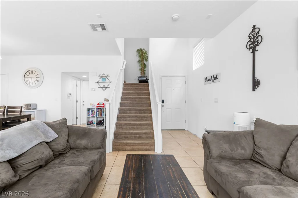 10569 Hartford Hills, Las Vegas, NV 89166