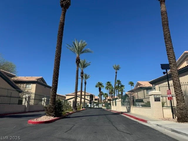 8410 Eldora, Las Vegas, NV 89117