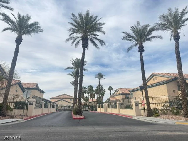 8410 Eldora, Las Vegas, NV 89117