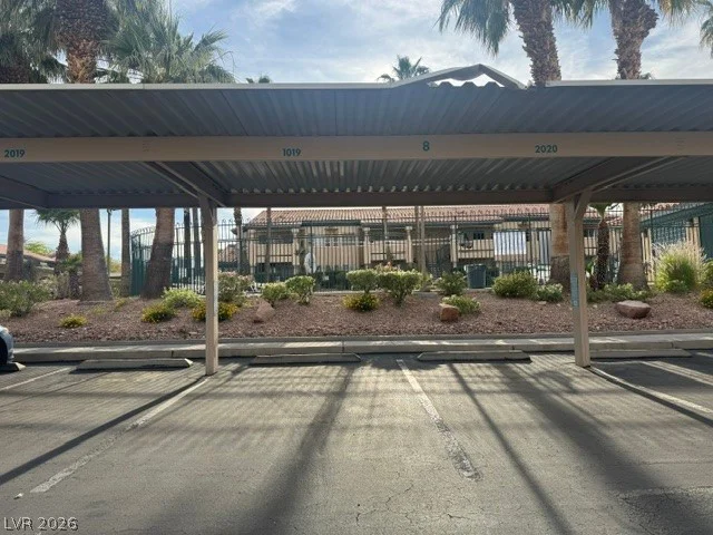 8410 Eldora, Las Vegas, NV 89117