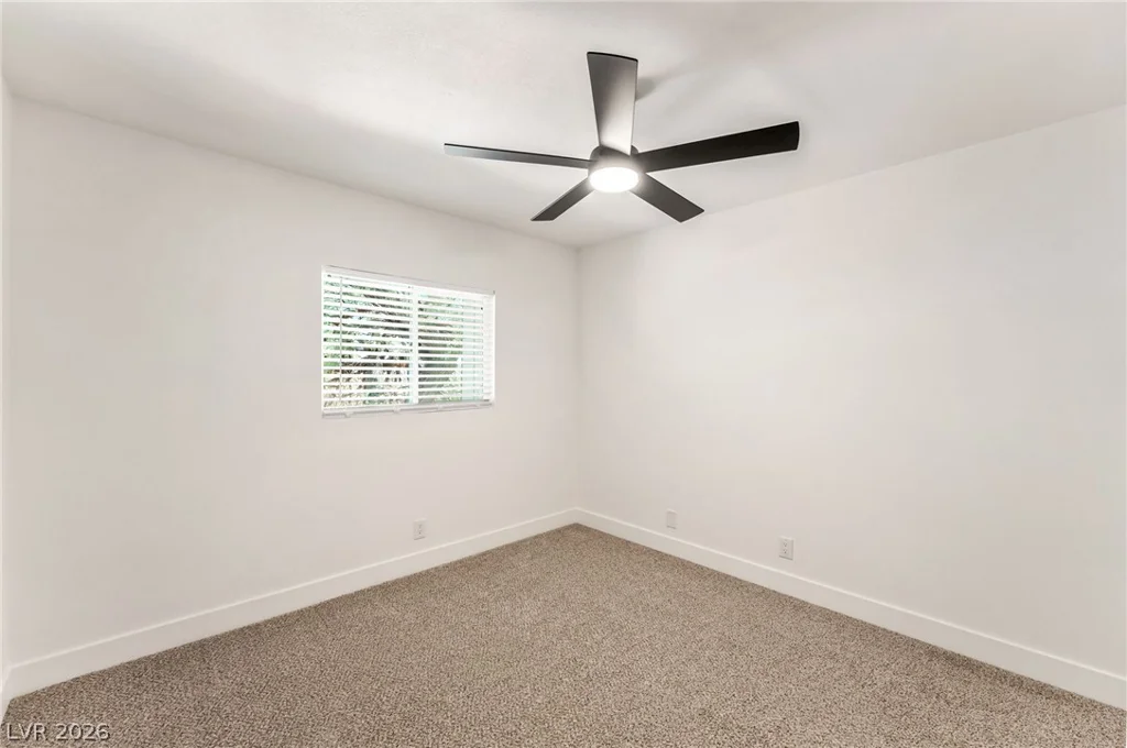 816 Antigua, Las Vegas, NV 89145
