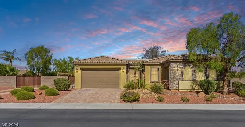 8618 Amber Autumn, Las Vegas, NV 89131