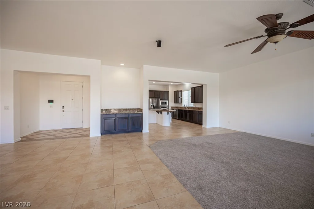 8618 Amber Autumn, Las Vegas, NV 89131