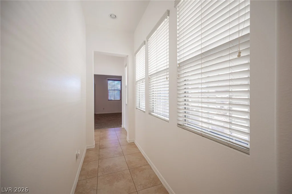8618 Amber Autumn, Las Vegas, NV 89131