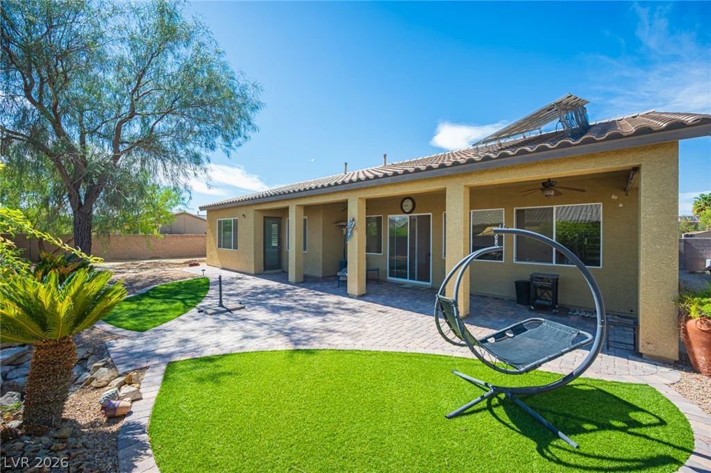 8618 Amber Autumn, Las Vegas, NV 89131