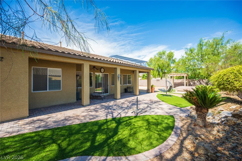 8618 Amber Autumn, Las Vegas, NV 89131