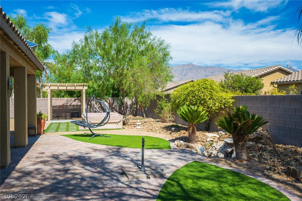 8618 Amber Autumn, Las Vegas, NV 89131