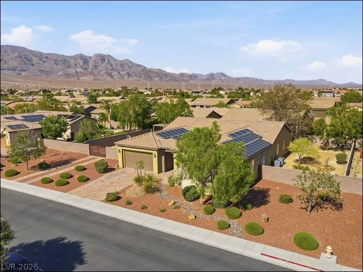 8618 Amber Autumn, Las Vegas, NV 89131