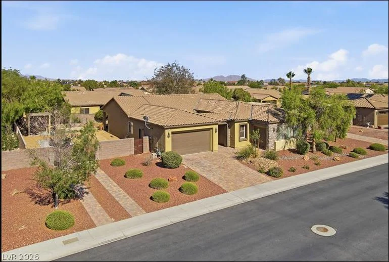 8618 Amber Autumn, Las Vegas, NV 89131