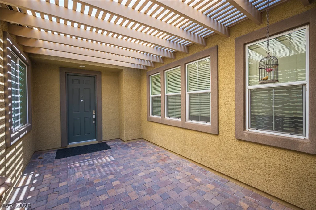 8618 Amber Autumn, Las Vegas, NV 89131