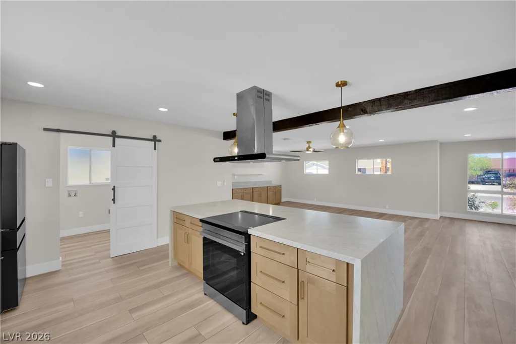 1725 Seneca, Las Vegas, NV 89169