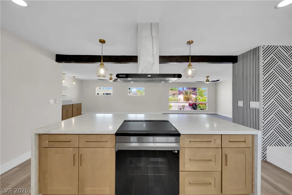 1725 Seneca, Las Vegas, NV 89169