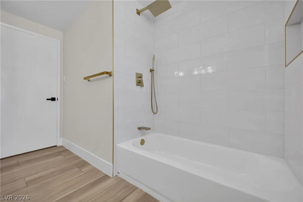 1725 Seneca, Las Vegas, NV 89169
