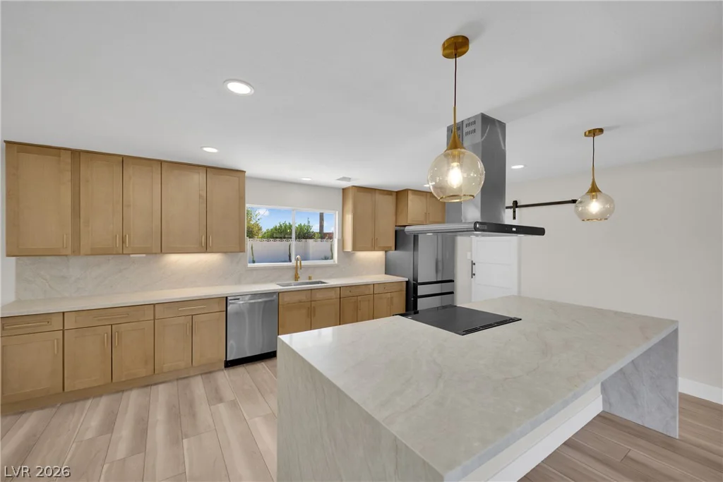 1725 Seneca, Las Vegas, NV 89169