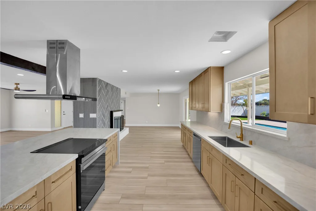 1725 Seneca, Las Vegas, NV 89169