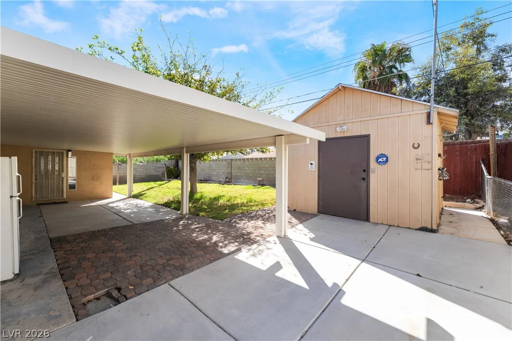 3809 Millwood, Las Vegas, NV 89121