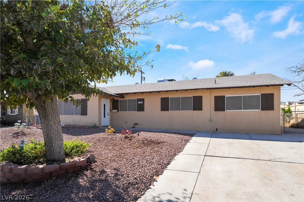 3809 Millwood, Las Vegas, NV 89121
