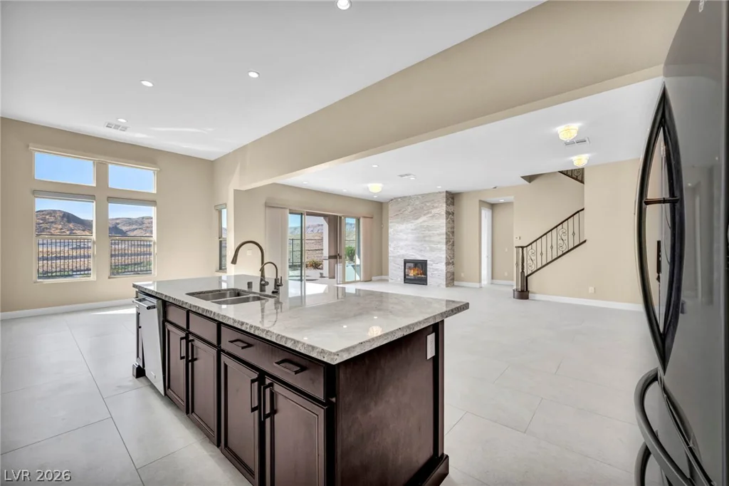 12319 Skyracer, Las Vegas, NV 89138