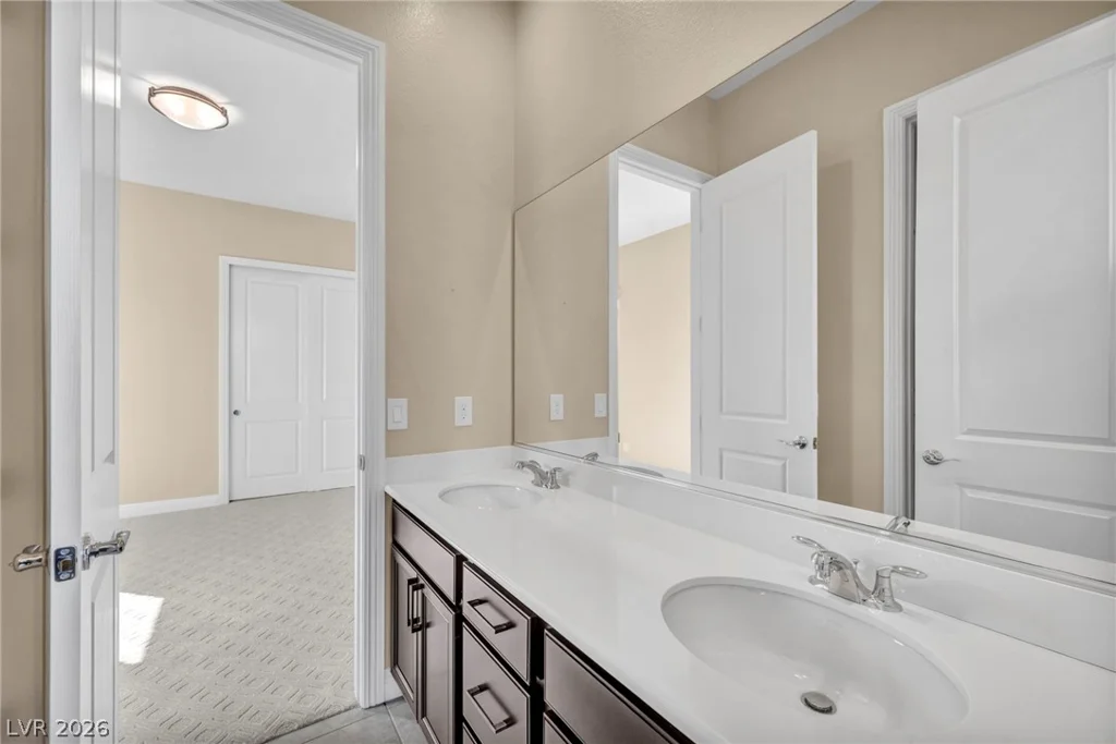 12319 Skyracer, Las Vegas, NV 89138
