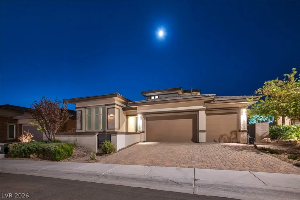 12319 Skyracer, Las Vegas, NV 89138