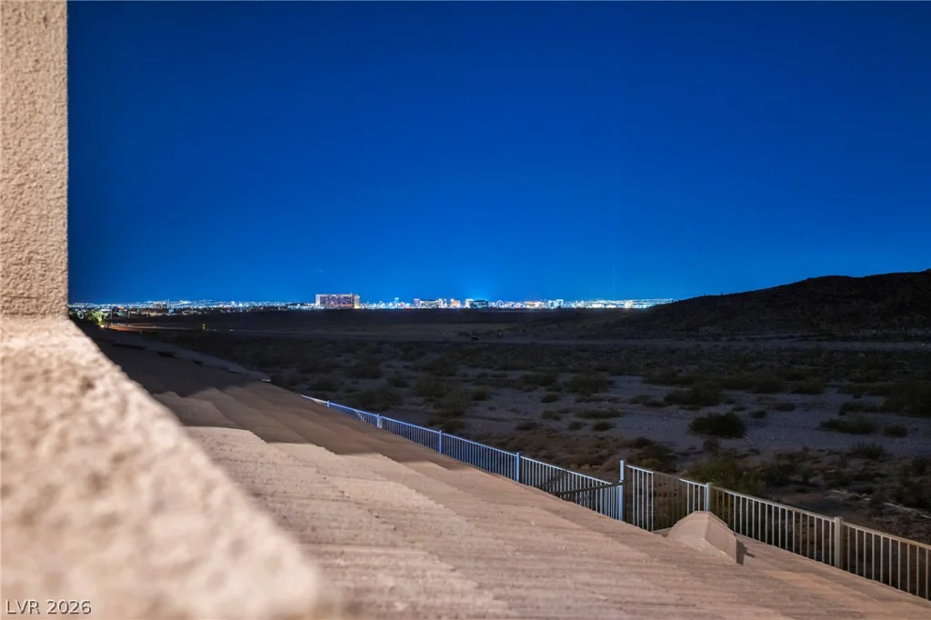 12319 Skyracer, Las Vegas, NV 89138