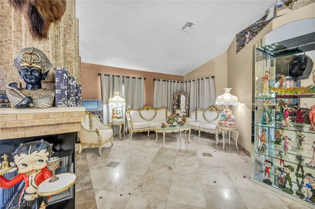 1111 Christy, Las Vegas, NV 89110