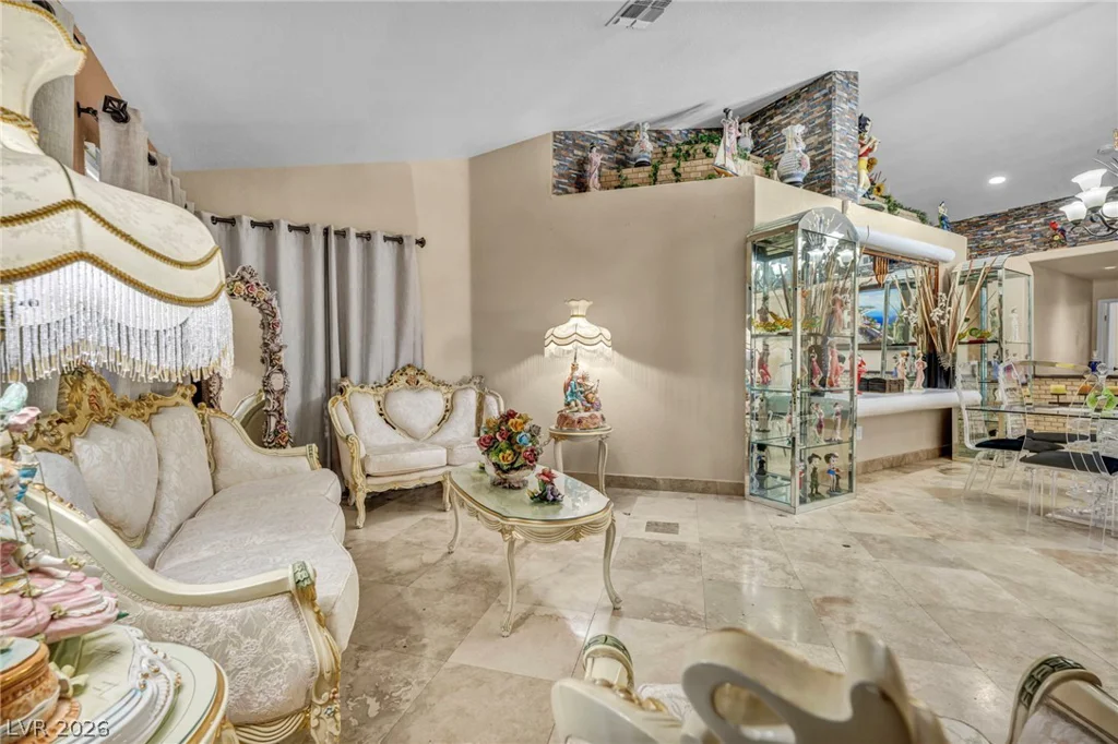 1111 Christy, Las Vegas, NV 89110