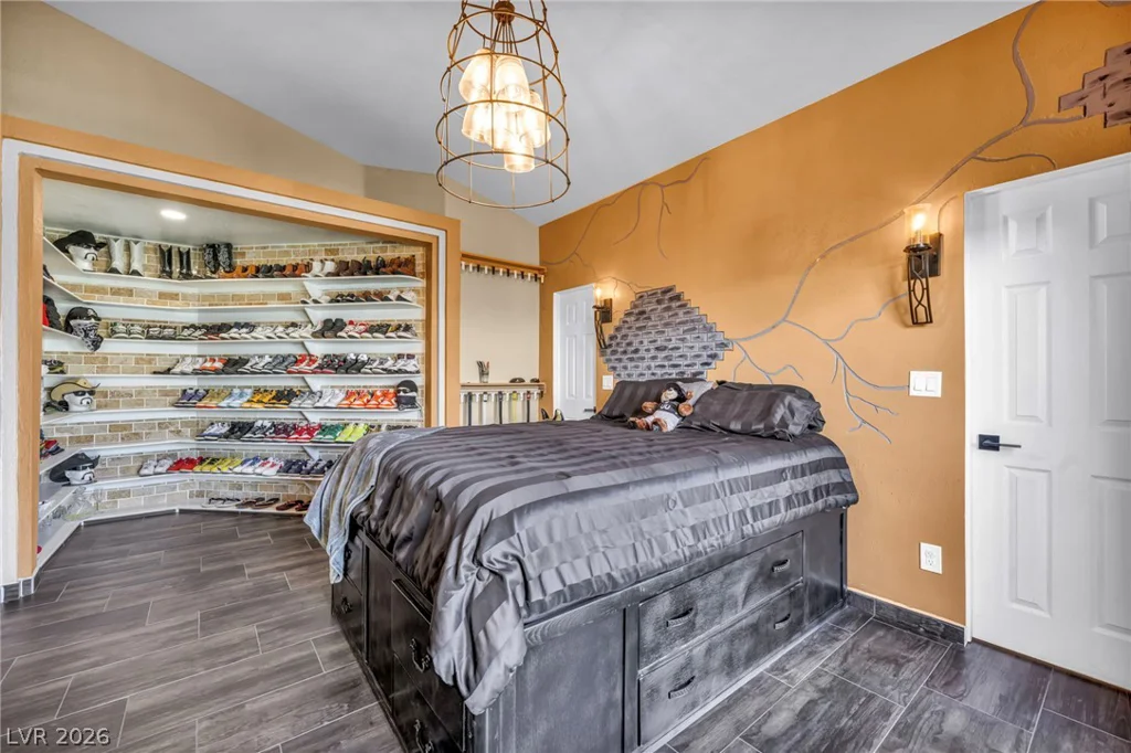 1111 Christy, Las Vegas, NV 89110