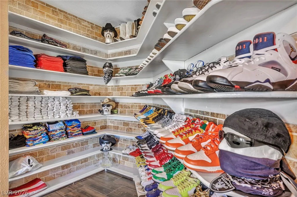 1111 Christy, Las Vegas, NV 89110