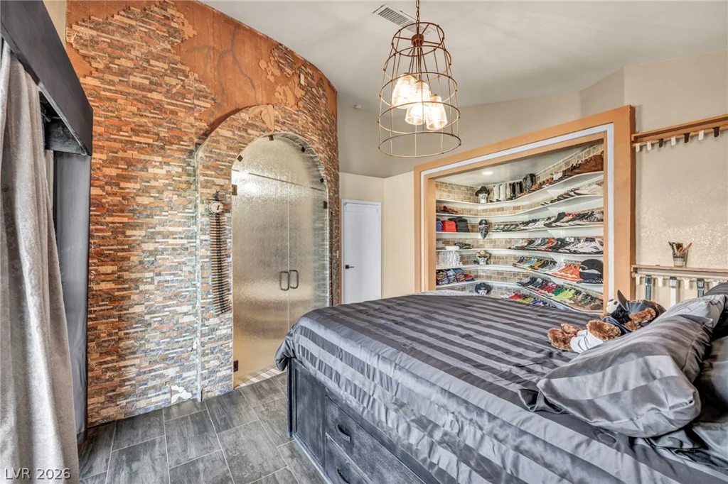 1111 Christy, Las Vegas, NV 89110