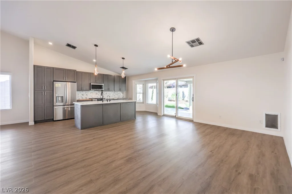 7504 Powder River, Las Vegas, NV 89131