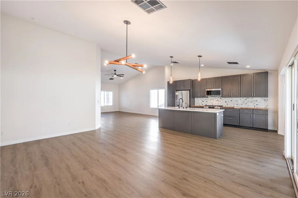 7504 Powder River, Las Vegas, NV 89131