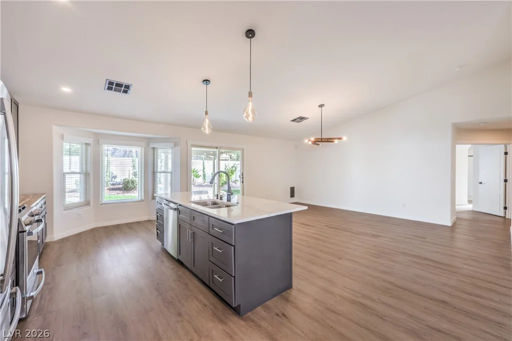 7504 Powder River, Las Vegas, NV 89131