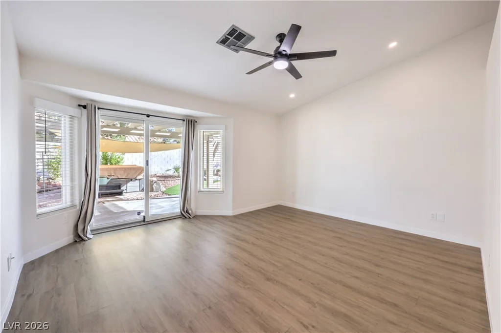 7504 Powder River, Las Vegas, NV 89131