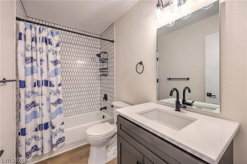 7504 Powder River, Las Vegas, NV 89131