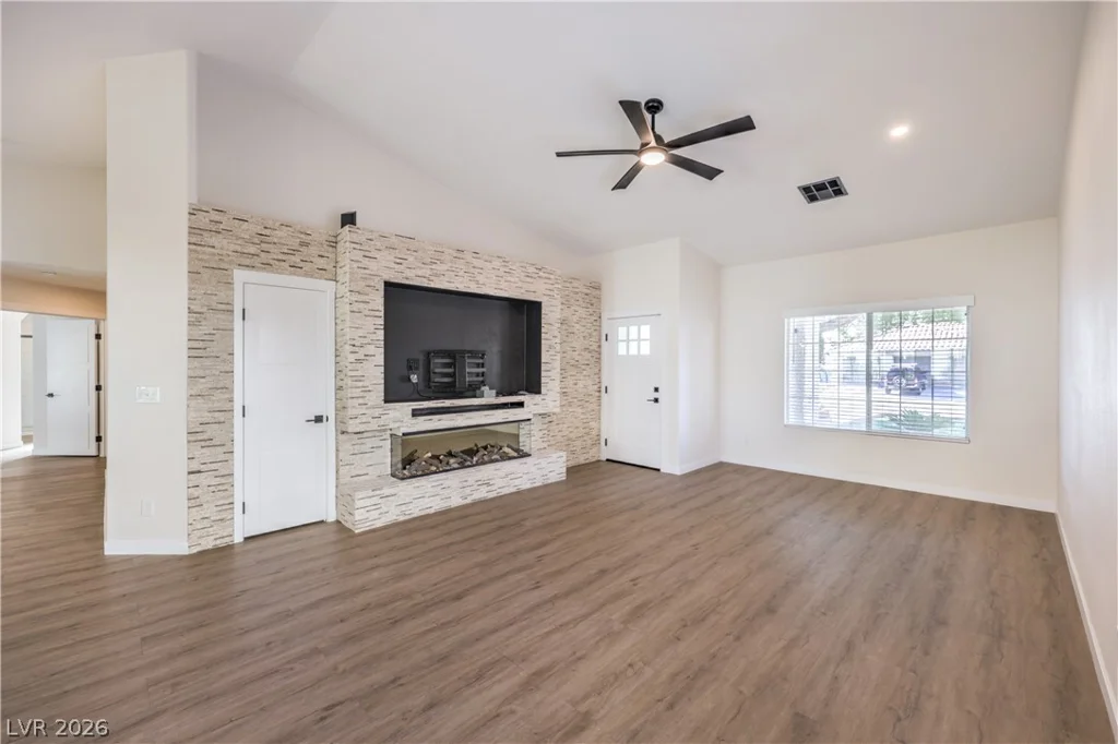 7504 Powder River, Las Vegas, NV 89131