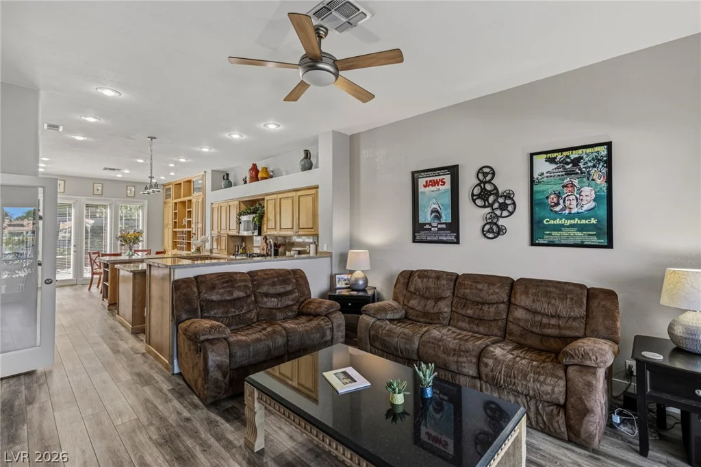 8060 Castle Pines, Las Vegas, NV 89113