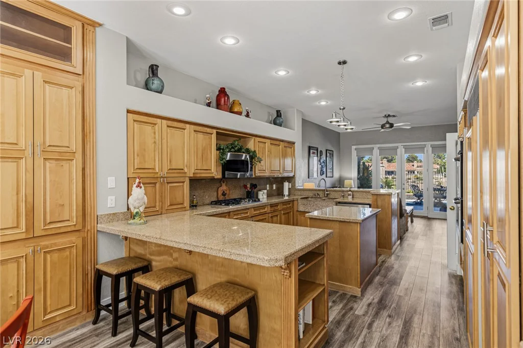 8060 Castle Pines, Las Vegas, NV 89113