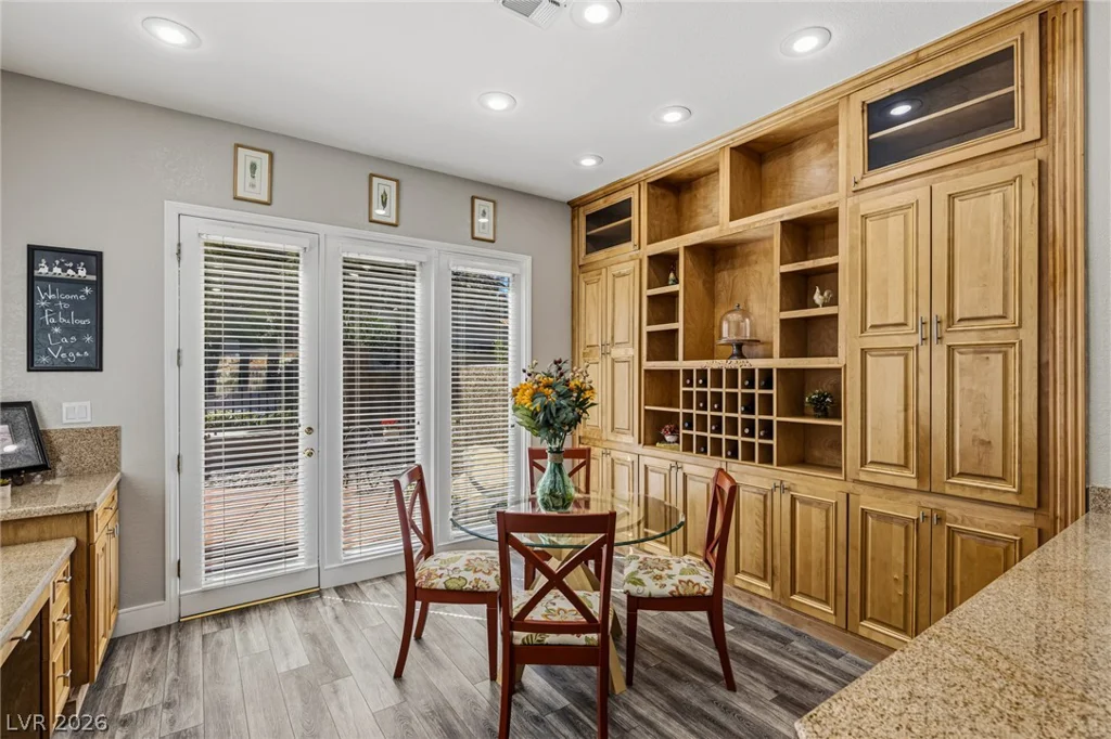 8060 Castle Pines, Las Vegas, NV 89113
