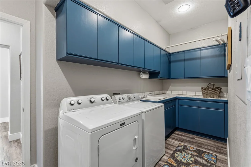 8060 Castle Pines, Las Vegas, NV 89113