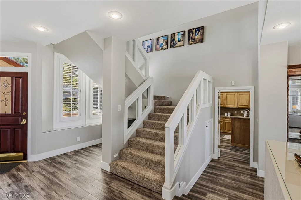 8060 Castle Pines, Las Vegas, NV 89113
