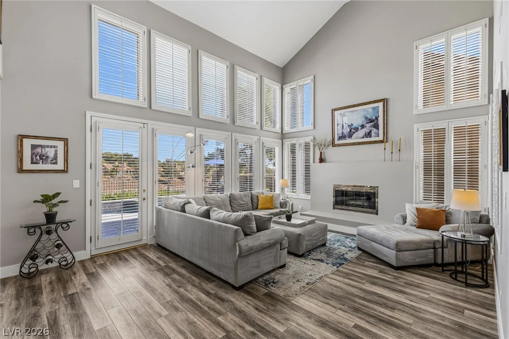 8060 Castle Pines, Las Vegas, NV 89113