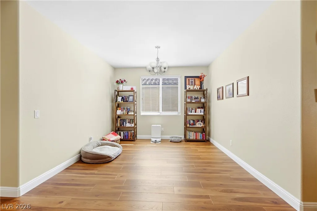 10315 Parkview Mountain, Las Vegas, NV 89166