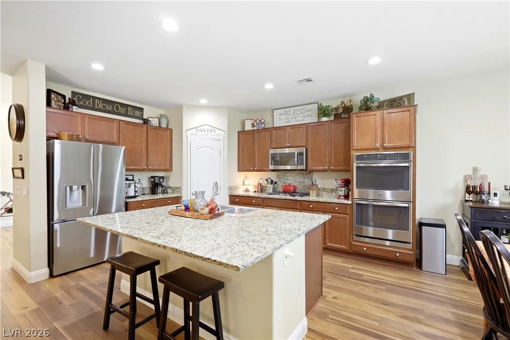 10315 Parkview Mountain, Las Vegas, NV 89166