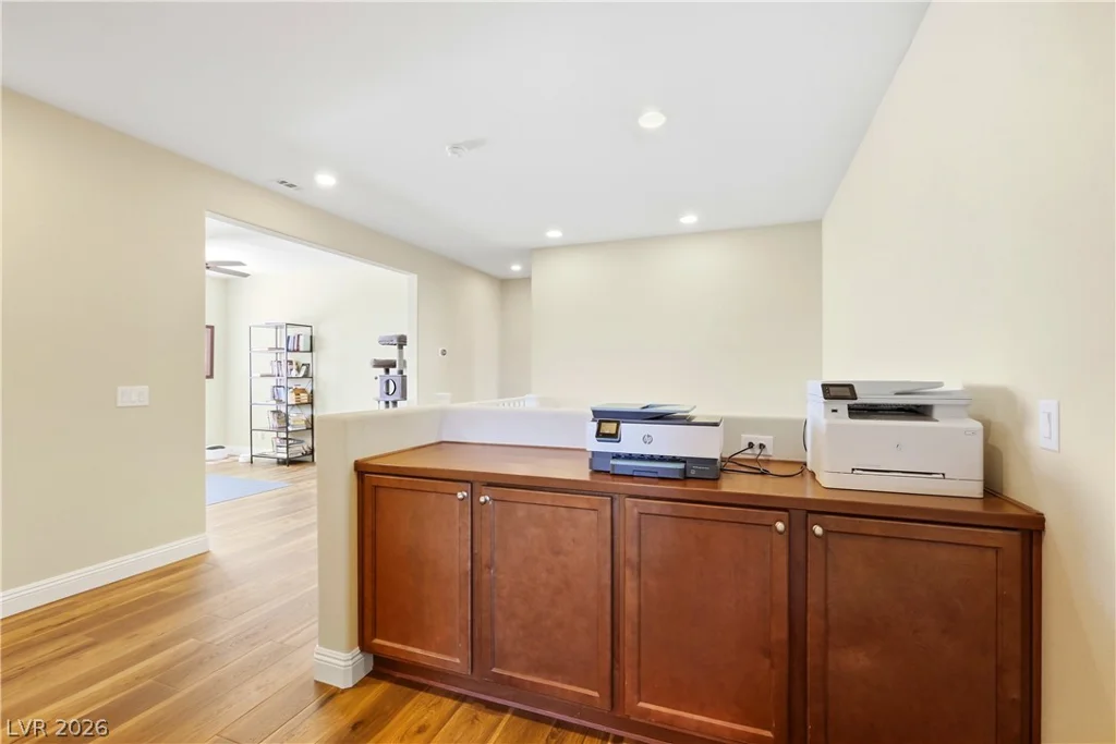 10315 Parkview Mountain, Las Vegas, NV 89166