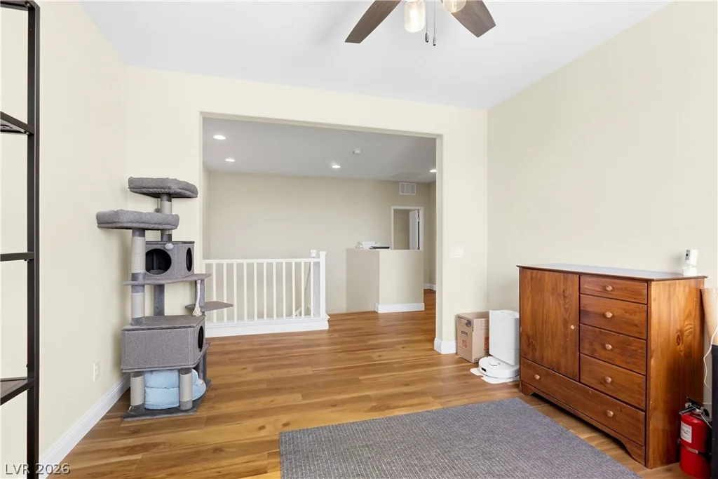 10315 Parkview Mountain, Las Vegas, NV 89166