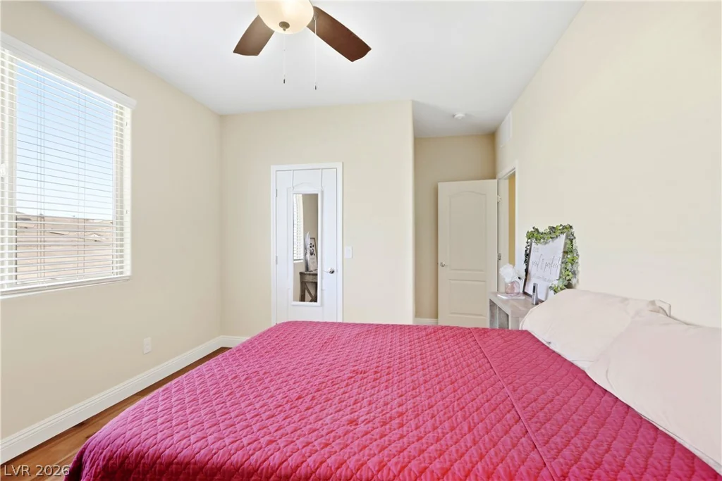 10315 Parkview Mountain, Las Vegas, NV 89166